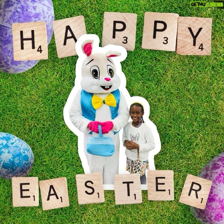Glozell Green Instagram - Happy Easter from GloZell and O’Zell 💚