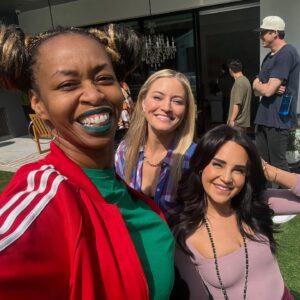 Glozell Green Instagram - I had a very fun time creating content with these wonderful people thanks to @rosannapansino 💚 Always fun to see my OG YouTube friends and also make some new ones xoxo