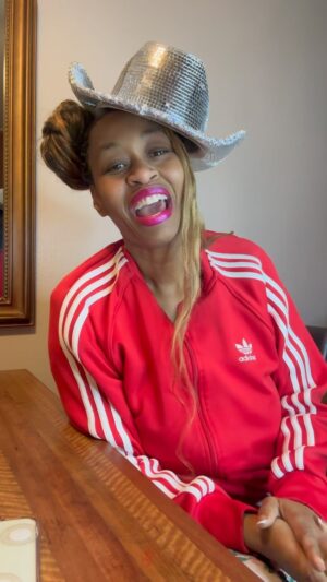 Glozell Green Instagram - I better win Album Of The Year…
#beyonce #albumoftheyear #actii