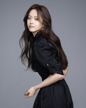 Go Ara Thumbnail - 545.2K Likes - Top Liked Instagram Posts and Photos