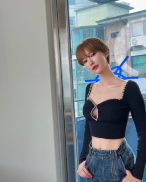 Go Joon-hee Thumbnail - 36.3K Likes - Most Liked Instagram Photos