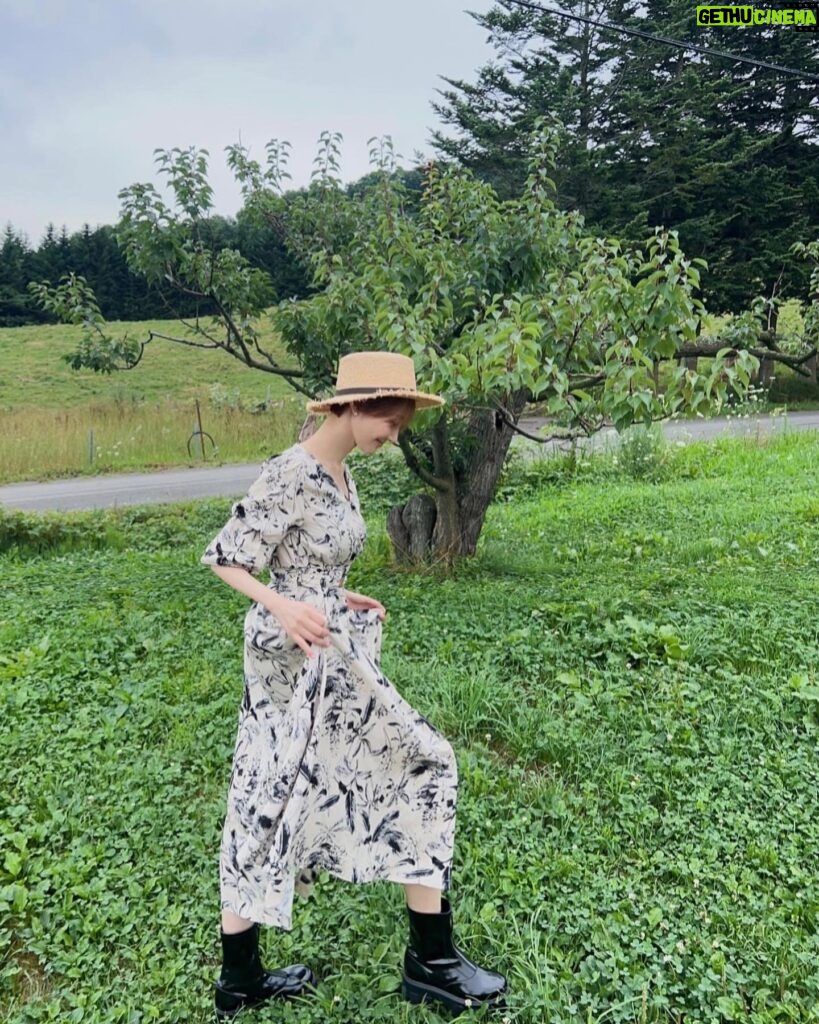 Go Joon-hee Instagram - 💖 내사랑 @youn1029 찍어준 ❤️ . . 🦋 처음 가봤던 홋카이도 🦋 🤭