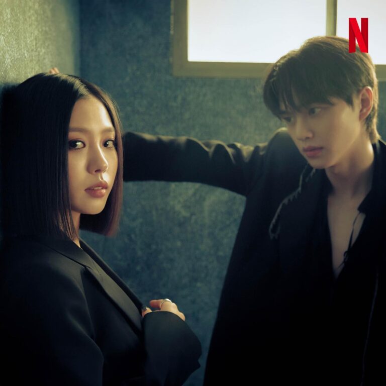 Go Min-si Instagram - See you on @netflixkr 🫶🏻🔥