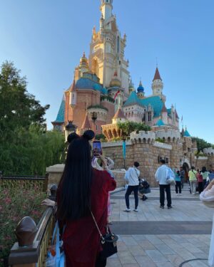 Go Won-hee Instagram - 그리고 알차게 돌아다녔던 디즈니랜드 🎡