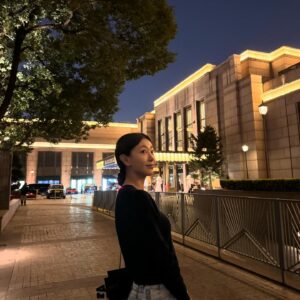 Go Won-hee Instagram - 아메리카노 주문하는 방법 하나는 제대로 배우고 옴!!