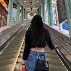 Go Won-hee Instagram - 아직까진 사이 좋은 자매 🤭