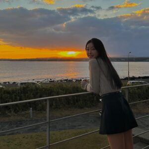 Go Won-hee Instagram - 따뜻한 제주 돌려줘 😭