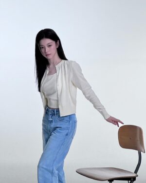 Go Youn-jung Instagram - 