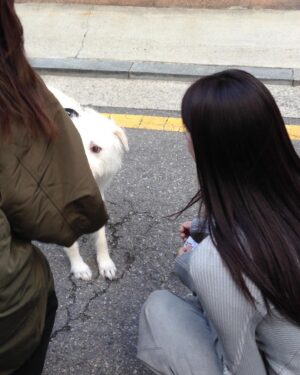 Go Youn-jung Instagram - 