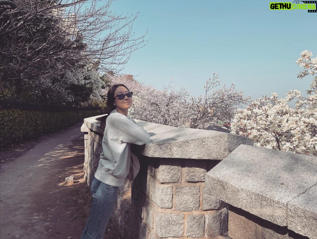 Gong Hyo-jin Instagram -