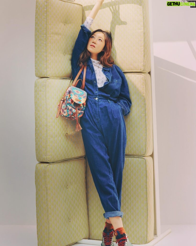 Gong Hyo-jin Instagram - 드디어 가을에 가장 이쁜 @thursdayisland_life
