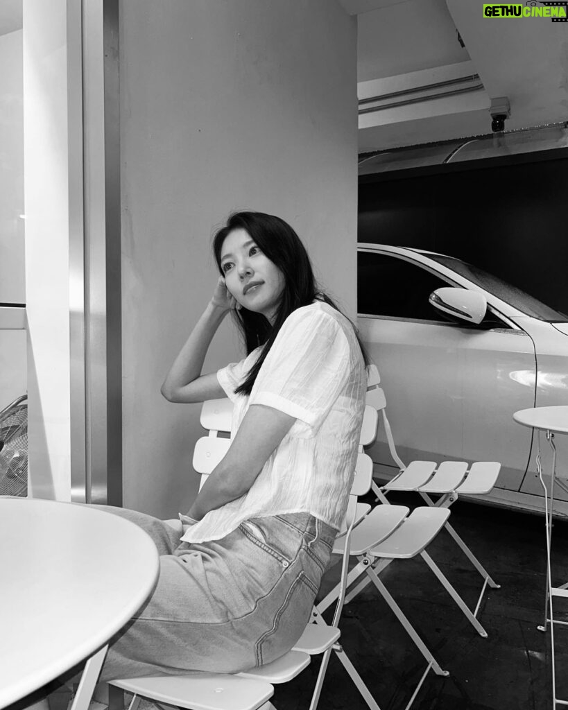 Gong Seung-yeon Instagram - 오늘 밤도 10시 소방서 옆 경찰서 그리고 국과수 #소경국