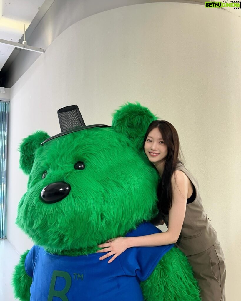Gong Seung-yeon Instagram - 💚🍀