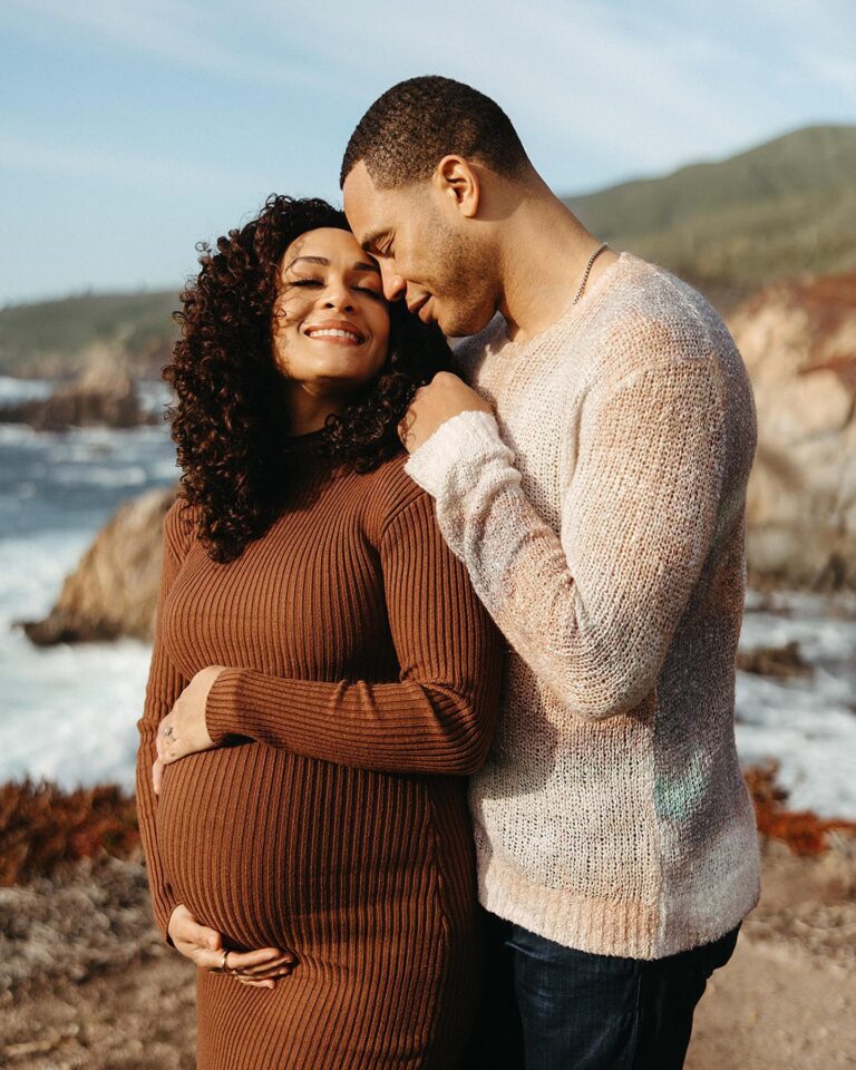 Grace Byers Instagram - God, we thank you. Baby Byers, we can’t wait to meet you. 🤎♾️🤎 @traibyers 📸: @maddisonrosephoto