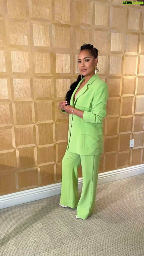 Grace Byers Instagram - Mama went to work for the first time since Baby Boy was born 💚 ~ The @Blackening Press Day 1 ~ All I know is, don’t nobody got more swag and fly-ness than this cast and crew. Incredibly talented, funny and among the best folk you’ll ever meet. We all stepped out last week to promote ‘The Blackening’ and it was a heck of a time. Btw, WHAT YA’LL DOIN JUNETEETH WEEKEND? Cuz June 16 is calling YO NAME! Grab your tix (along with your 2 friend minimum) and ALLAYA’LL go and get your whole LIVES watching The Blackening!! I promise - it will have you hollering. xx Glam Team - ya’ll are just showing off at this point! 😭 Thank you so much for doing the doggone thang!💚✅ stylist x @adenarohatiner hair x @kiyahwright1 makeup x @tayriverabeauty fit x @vassiakostarabrand - thanks @tata__pr! shoes x @francescabellavita earrings x @lilouparis.us rings x @shopbabygold