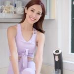 Grace Chan Instagram - 「佢」都讚我夠Pure~ 😌💦 HYDRATE, PURIFY & A GIVEAWAY 🎉 講真有邊個人唔想飲到最clean， 最純，最清甜嘅水？ 不過我就咁講冇用㗎～ 我最近新裝嘅 @wells.hongkong Water Purifier 就真係感受到PURE 嘅味道到底係點！😍 咁點解佢同煲水會有分別？ Actually…boiling water 就算100度水滾都唔乾淨 都會有沙石 *重金屬 *仲有細菌㖭！ 不過呢一部濾水器就可有九重過濾細至0.001micron🤩🤩🤩 最重要係飲落啲水個味道真係好清純⋯真係要試過就明㗎啦 不如咁啦，好嘢當然要做啲 GIVEAWAY! 🏆 WIN CASH PRIZE…here’s HOW! 🎁 FOLLOW @wells.hongkong Like, comment and tag a friend on this post WHICH color water purifier you like the most 我哋會喺呢個星期揀選SIX WINNERS: $2000 (1 winner) $1000 (2 winner) $500 (3 winner) *can be used on any product on website/in shop GOOD LUCK!
