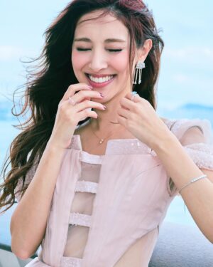 Grace Chan Thumbnail - 10K Likes - Top Liked Instagram Posts and Photos