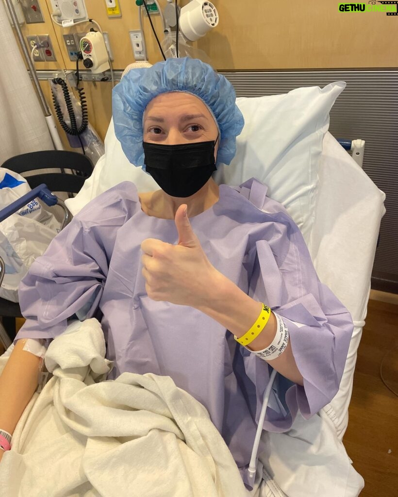 Grace Helbig Instagram - Thumbs up if your lumpectomy went well yesterday and you didn’t say anything weird to the nurses while under anesthesia (that I know of)! I even ran into an old friend in the bathroom!