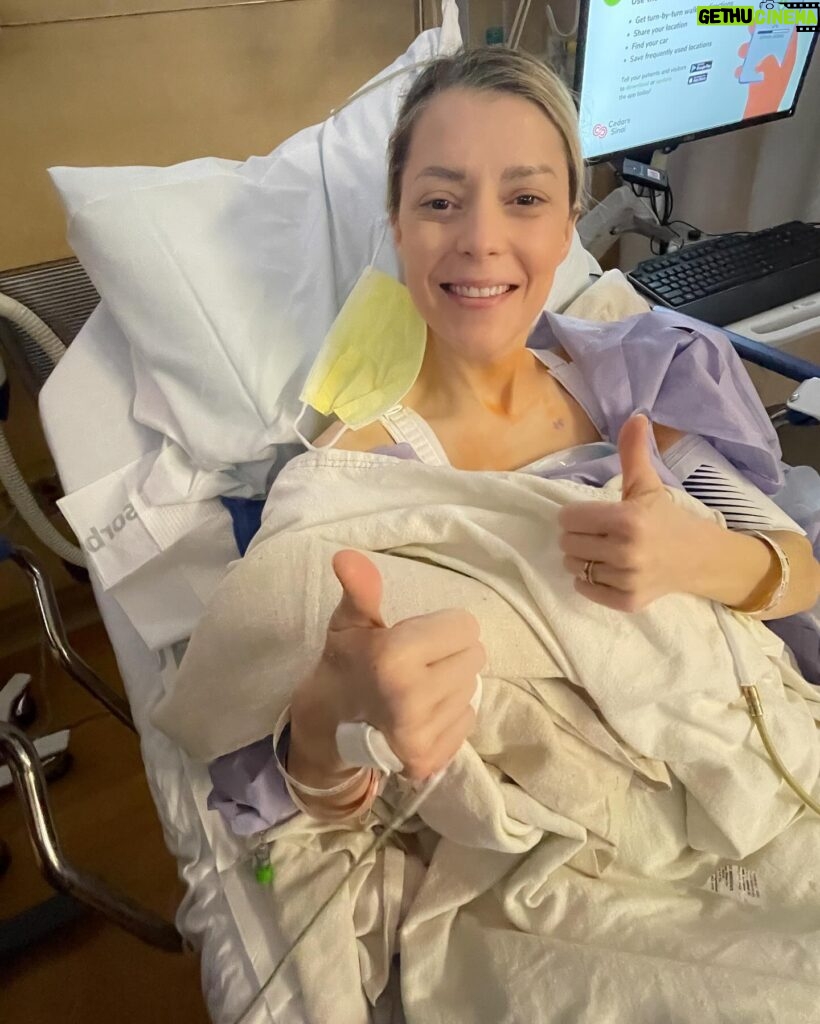 Grace Helbig Instagram - Thumbs up if your lumpectomy went well yesterday and you didn’t say anything weird to the nurses while under anesthesia (that I know of)! I even ran into an old friend in the bathroom!