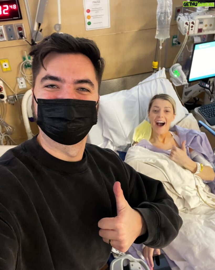 Grace Helbig Instagram - Thumbs up if your lumpectomy went well yesterday and you didn’t say anything weird to the nurses while under anesthesia (that I know of)! I even ran into an old friend in the bathroom!