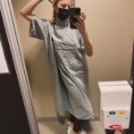 Grace Helbig Instagram - OooO0oo0oOoo this ten photo thing lets me show you that I’m 10 sessions aka HALFWAY through radiation! Hell yeah. Clearly, the fatigue hasn’t shown up yet. It’s on the way but in the meantime we’re having fun. Turns out most things are easier than chemo. What a treat! 🙃