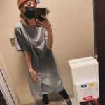 Grace Helbig Instagram - OooO0oo0oOoo this ten photo thing lets me show you that I’m 10 sessions aka HALFWAY through radiation! Hell yeah. Clearly, the fatigue hasn’t shown up yet. It’s on the way but in the meantime we’re having fun. Turns out most things are easier than chemo. What a treat! 🙃