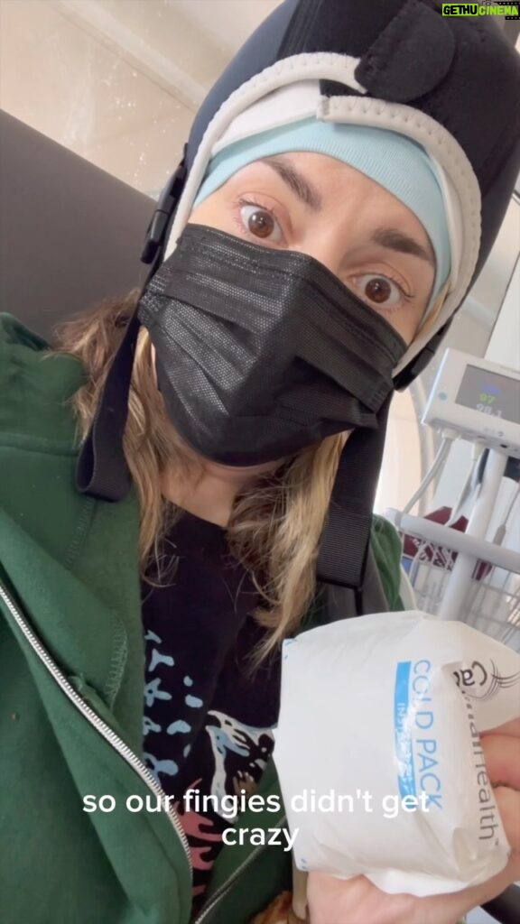 Grace Helbig Instagram - Here’s a little look at my first day of chemo. So far, so good. I don’t know how much I’ll share throughout the process, just going with what feels right for now. 🤷🏼‍♀️ Now, if you need this maiden she’ll likely be back in bed waiting out the storm.