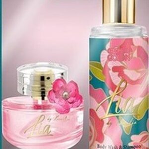Gredmarie Colón Instagram - 🌸 N u E v O  E m P a Q u E 🌸 
LiA by K a M i L i A 

Vieron que belloooo 🤩 ahora puedes tener el perfume y el shower gel por el mismo precio. 🫶 Lo consigues en Walgreens, farmacias y perfumarías locales. 

Quería compartirles su emoción cuando se vió por primera 💞. Si ella estaba emocionada imagínense como estaba yo al ver su reacción. Te amo mi reinita #Kamilia

#liabykamilia #perfume #fragrance #fyp #gredmariecolon