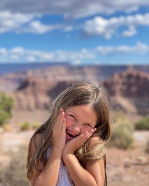 Gredmarie Colón Instagram - 🌵G R A N D  C A N Y O N 🏜️
•
•
#thegrandcanyon #arizona #roadtrip #tbt #familytrip