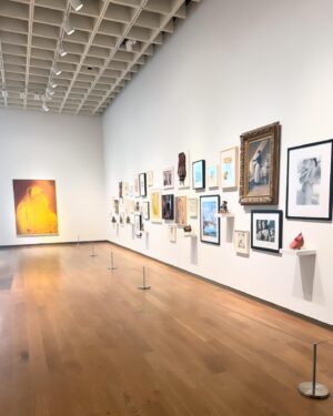 Gredmarie Colón Instagram - ART 🖼️ DAY 🎨 

Celebren el amor EVERY❤️DAY 

#museum #orlando #art #love