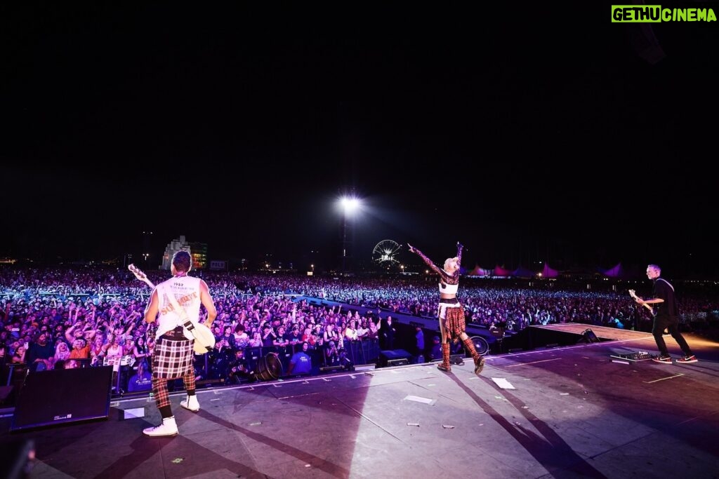 Gwen Stefani Instagram - Watch “Just a Girl”, “Spiderwebs” and “Hey Baby” live from @Coachella Weekend 1 now at youtube.com/COACHELLA. #Coachella #Coachella2024 📷: @johnshearer