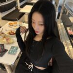 Gyeongree Instagram - 요즘 내 데일리룩 = 츄리닝.. ! 🤍