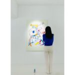 Ha Ji-won Instagram - 폴라와 함께 전시관람 @polarpo_official