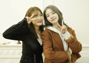 Ha Seung-lee Instagram - 머드 더 스튜던트랑 한 컷🤦‍♀️