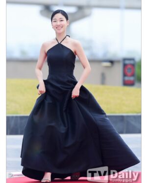 Ha Yoon-kyung Thumbnail - 85.1K Likes - Top Liked Instagram Posts and Photos