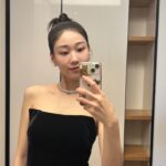 Ha Yoon-kyung Instagram - 좋은 사람들과 행복했던 부산🖤 #부산국제영화제 #딸에대하여 #BIFF #ConcerningMyDaughter