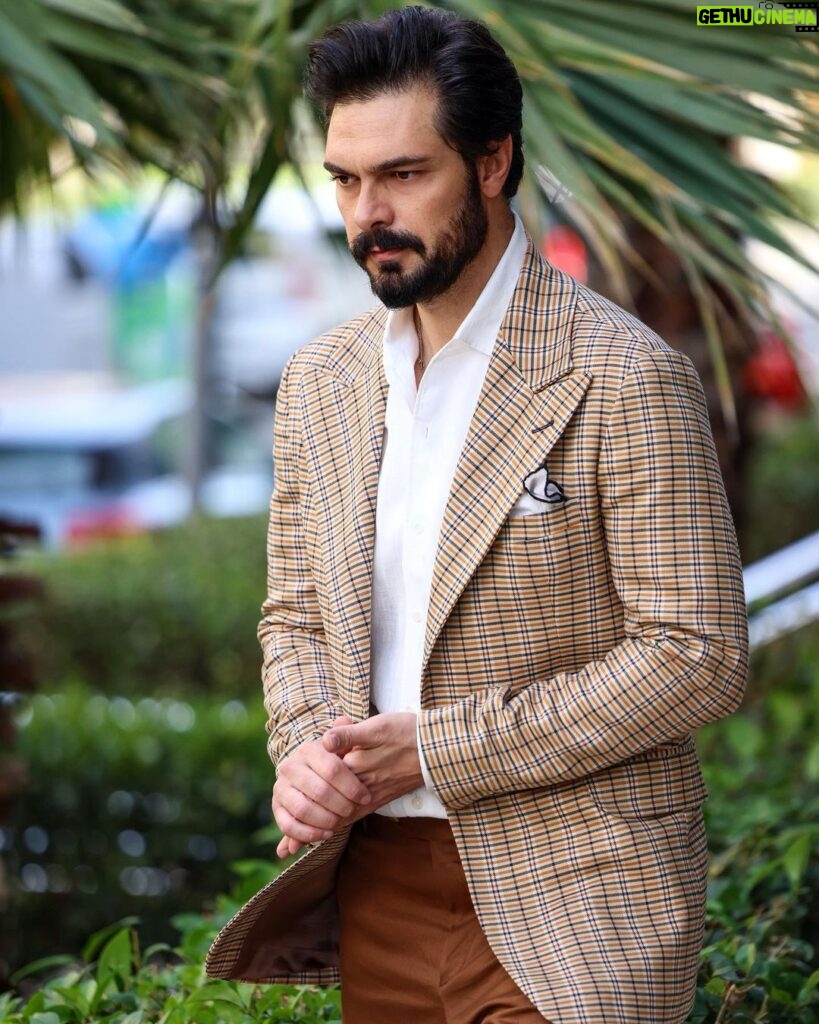 Halil İbrahim Ceyhan Instagram - Sevgili @kivancterzioglu ile yaptığımız röportaj’dan …🙌🏼 Style ; @ferruhkarakasli @sevdakaygisiz @o.k.b_menajerlik