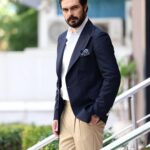Halil İbrahim Ceyhan Instagram – @ferruhkarakasli moda çekimi …🙌🏼
#menssuitstyle #style #suits