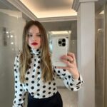 Halston Sage Instagram - Paris with @rogervivier ❤️