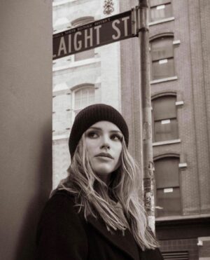 Halston Sage Instagram - Rose & Ivy