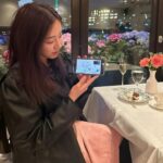 Ham Eun-jeong Instagram - 5월의 시작이던 어느 날🌷 테라스에서 봄 햇살 맞는게 얼마만인지. 예쁜사진들과 식사 감사해요🍴🤍 (8:30에는 식사중에도 본방송 틀어놓고 이아기하게 됨…🕗)