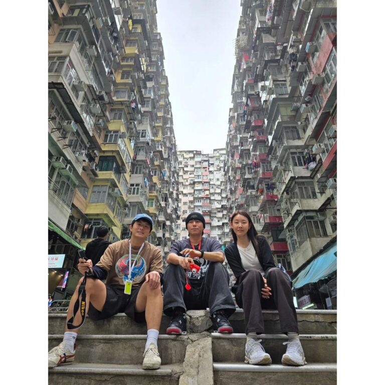 Han Hye-jin Instagram - 우리 곧 또 만나자! brotherhood in HK😆 #술사랑산악회