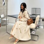 Han Hye-yeon Instagram - 𝙑𝙄𝙇𝙇𝘼8 알록달록 내가 고른 색으로 오더 메이드 할 수 있는 Montana, Tonet, Lintax 가구들~💚💜🤎🤍🩷 나만의 컬러로 나의 하루를 채운다는 의미인 . 이사가면 여러가지 컬러의 Tonet chair로 다이닝 테이블을 꾸미면 어떨까 행복한 상상을 해보면서 😘 보기에도 간진데 앉아보니 너무 편함~!!!!!! #인생뭐있어 #빌라에이트 #montanafurniture #THONET #Lintex