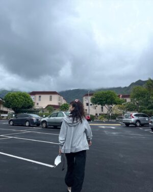 Han Ji-hyun Instagram - 기억에 오래오래 남을것같은 가족여행
정말 몇년만에 긴여행을 다녀왔다 행복했다
-까만콩이된 이유-