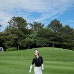 Han Seon-hwa Instagram - 1. 퇴근길 2. 탑골공원 진풍경 속 3. 한강좋아🤍🤍🤍 4. 🏌️‍♀️⛳️ 5. 소울푸드필동!또먹고싶🤤 6. 베르나르 뷔페. 감동 7. 제철음식🦀 8. 내싸랑꼼빠니아입고내싸랑퍼블릭비컨쓰고☀️💃 9. 행복했던숨이의미리생파또스승의날🤍 10.약수어느골목백반꿀주말🍯
