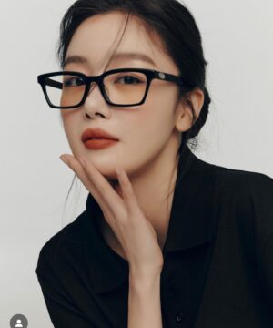 Han Seon-hwa Thumbnail - 8.8K Likes - Most Liked Instagram Photos