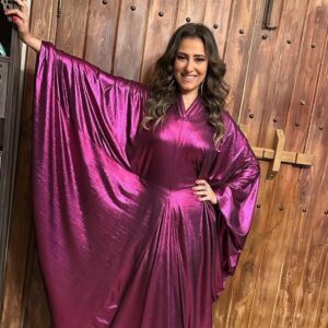 Hanan Motawie Instagram - سعدت بإحتفالية قناة النهار ووشوشة واشكرهم لحفاوتهم لمسلسل وعود سخية و سره الباتع 
Special thanks
Hair : @mostfadahab
Makeup: @samehhanafy 
Dress & Styling by : @yakancy 
كل الحب والتقدير ودائما رمضان يجمعنا❤️