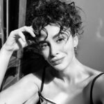 Hande Doğandemir Instagram - b&w 🎬