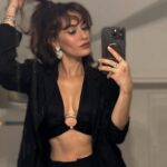 Hande Doğandemir Instagram - bu yeni bi’ akvaryum defansif bi’ dizayn 🔥🐠