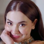 Hania Aamir Instagram - kya main samjhoon? . Outfit @hussainrehar.official Stylist @aarindanoor Hair & Makeup @sonia_nazir Jewellery @amayrajewelspk Video @annaskhalid_